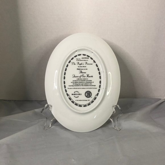 Diana: Queen of Hearts The People's Princess - Picture 3 of 5